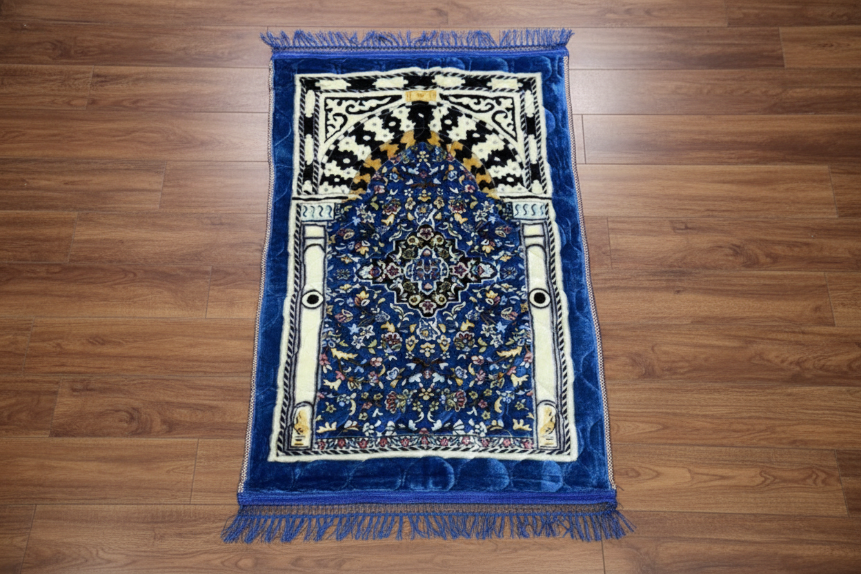 Alfombra de oración azul oscuro con diseño de candelabro